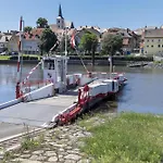 Ferienwohung Traumgarten Апартаменты *