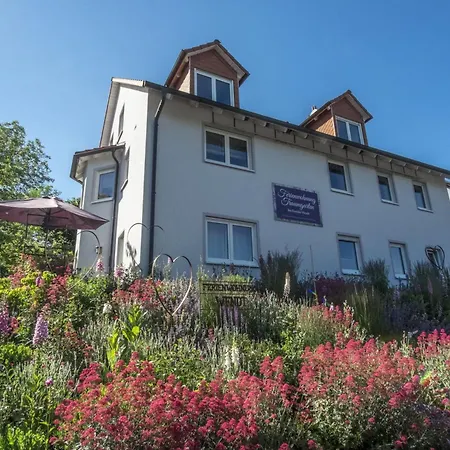 Apartment Ferienwohung Traumgarten Obereisenheim